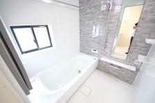 ͂TCŸ؃^CvBgy߂闁͊ɗDߐ^Cv̗pB 