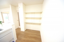 ^̃pg[͐HłȂApi̎[ɂƂĂ֗łB 