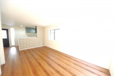 LXƂrO͌ڂłȂASJIɂĂ锤łB 