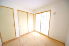 áArOڂ͂ꏊȂ̂ŁAql̗Vѕ₨QXy[XɃIXXłB 