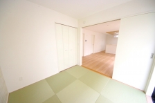 qԂƂĂ劈̘aBeʂ̊F񂪂hɂœKłB 