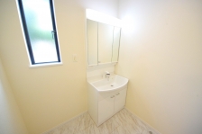 AQO⒩̐gxxȂǁAKɂgʒEߏB 