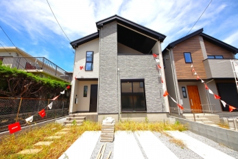 ZXɂމF̊OςŁAAy݂ɂȂ͂łB 