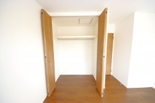 Ƃ̍L^[B̈ߗނ̎[ɉAɂ͈oߑu܂B 