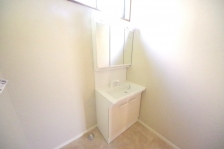 AQO⒩̐gxxȂǁAKɂgʒEߏB 