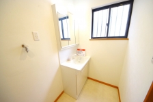 Ƃ̐ʃXy[XŒ̐gxxKX[YɁB 