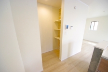 ^̃pg[͐HłȂApi̎[ɂƂĂ֗łB 