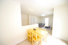 炵AKɁAΊɂȂԂĂ܂B 