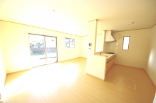 炵AKɁAΊɂȂԂĂ܂B 