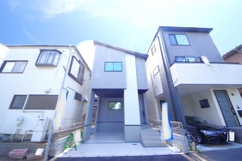 DȊXɂӂ킵XƂȂ܂AZގ҂ɖƈS^Ă܂B 