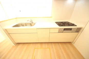 �X���C�h�����[�^�C�v��W���d�l�Ƃ����[�ʂƎg������̗ǂ��A�����̂��₷���ɂ���������L�b�`���ł��B 