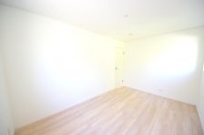 �����ւ̊��͂�{���x�b�h���[���B 