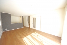 LXƂrO͌ڂłȂASJIɂĂ锤łB 