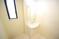 AQO⒩̐gxxȂǁAKɂgʒEߏB 