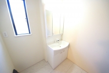 Ƃ̐ʃXy[XŒ̐gxxKX[YɁB 